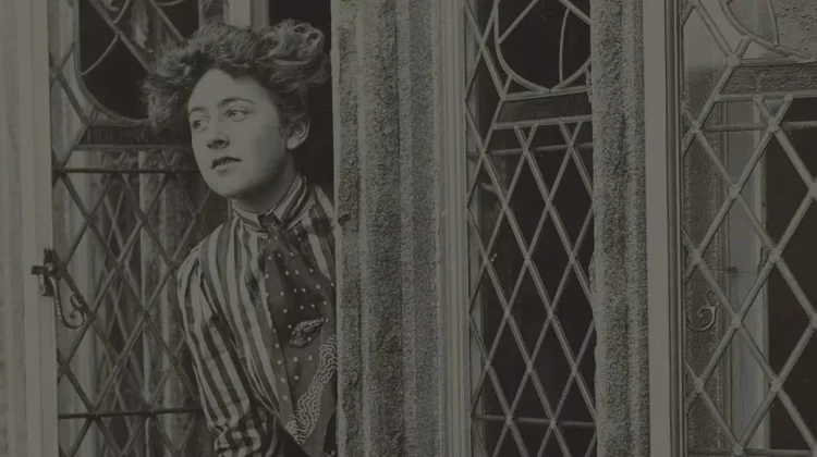Mengenal Agatha Christie, Penulis Fiksi Kriminal Legendaris
