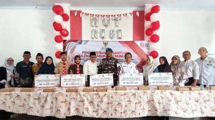 BAZNAS Bersama LANAL Nunukan, Bagikan Paket Sembako Nelayan di Karang Unarang