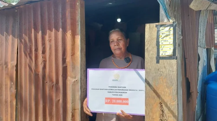 Belasan Tahun Tinggal di Rumah Seng, Juliana Akhirnya Dapat Bantuan Bedah Rumah
