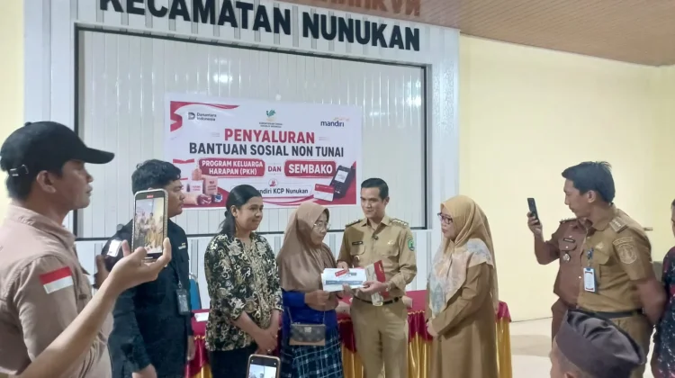 Pemerintah Daerah kembali Mendistribusikan Ratusan Bantuan PKH di Nunukan
