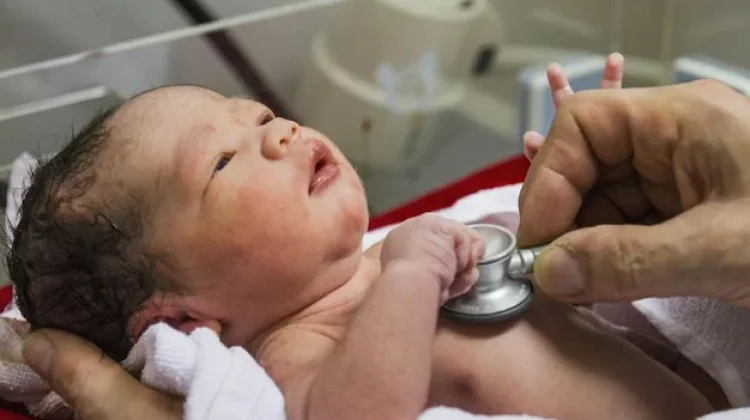 Penyakit Bawaan Jantung pada Bayi Perlu Dideteksi sejak Dini
