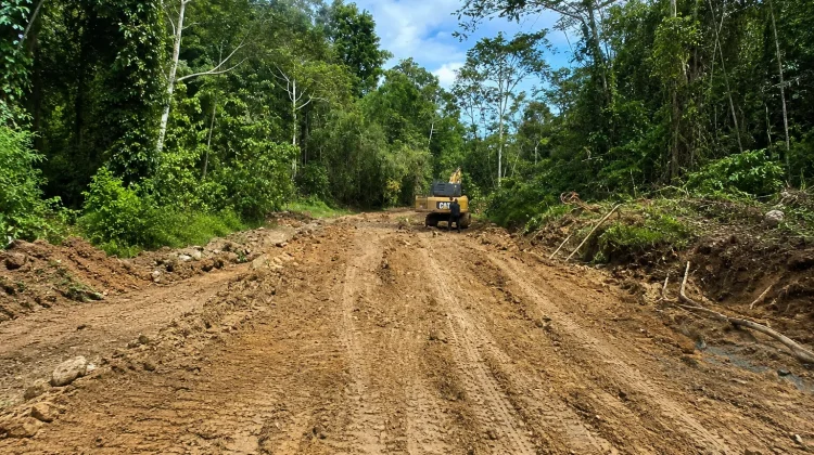 Jalan Krayan Mulai Pulih, Warga Masih Tempuh Perjalanan 5 Jam