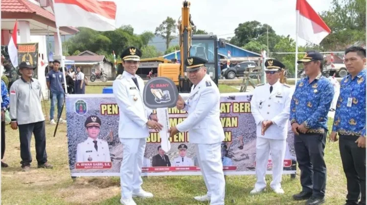 HUT ke-81 RI di Krayan, Pemkab Serahkan Beragam Bantuan untuk 5 Kecamatan