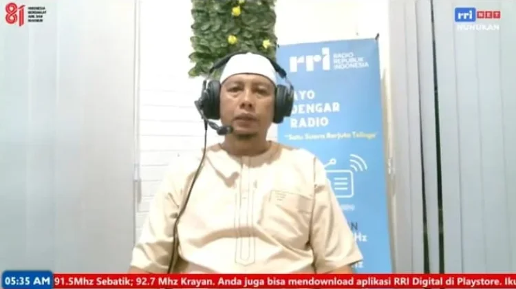 Menjadi Umat yang Terbaik dengan Meneladani Rasulullah