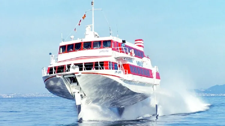 Fully Submerged Hydrofoil: Penerbangan Mulus di Atas Gelombang Laut Lepas