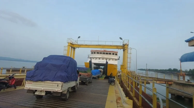Satu Kapal Feri Layani Tiga Rute, Nunukan Dorong Armada Tambahan