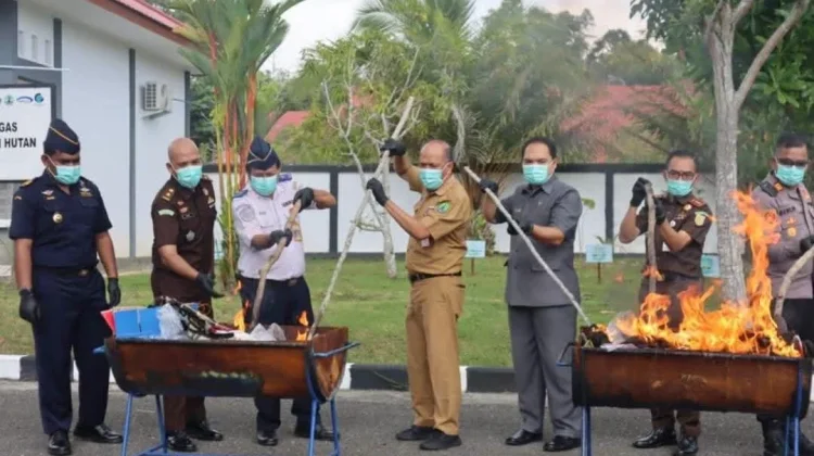 Kejari Nunukan Musnahkan Barang Bukti 56 Perkara Inkracht