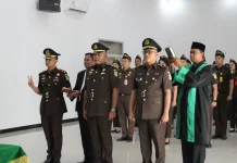 Kepala Kejari Nunukan Lantik Pejabat Eselon IV dan V, Tekankan Integritas
