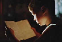 8 Buku Fiksi Middle Grade Populer yang Bikin Anak Makin Betah Membaca