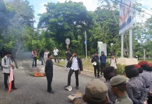 Mahasiswa Desak Kenaikan Upah, DPRD Jelaskan Aturan Pusat
