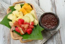 Rujak Buah Berasal dari Tradisi Kuliner Jawa Tengah