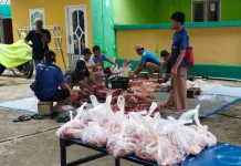 Panitia Kurban Masjid Ar-Rahman Prioritaskan Mualaf dan Warga Miskin