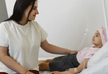 Kenali Tanda Bahaya Efek Samping Terapi Kanker Anak