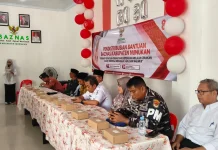 Perkuat Batas Negara, Lanal Nunukan Bagikan Sembako Nelayan di Karang Unarang