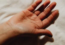 Cara Mengatasi Tangan Pegal Sebelah Kanan dan Kiri