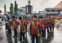 Regu Dua Putra SDIT Ibnu Sina Nunukan Tampil Kompak dengan Busana Melayu Islam
