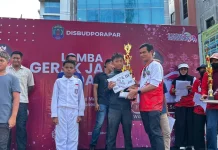 SDN 002 Nunukan Sabet Dua Juara Gerak Jalan