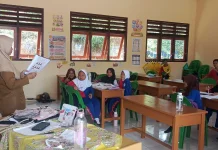 Siswa SDN 003 Sebatik Melintasi Perbatasan Malaysia Setiap Hari
