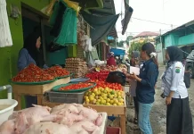 Bidang Perdagangan Melaksanakan Pengecekan Harga Komoditi di Pasar Inhutani