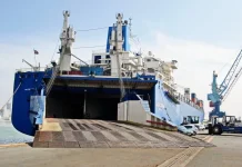 Kapal Ro-Ro: Kemudahan Logistik Kendaraan dan Muatan Beroda
