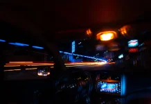 ekomendasi Lima Lagu yang Cocok Diputar saat Night Drive