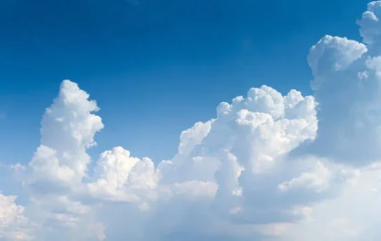 Awan yang Terlihat Lembut ternyata Sangat Berat