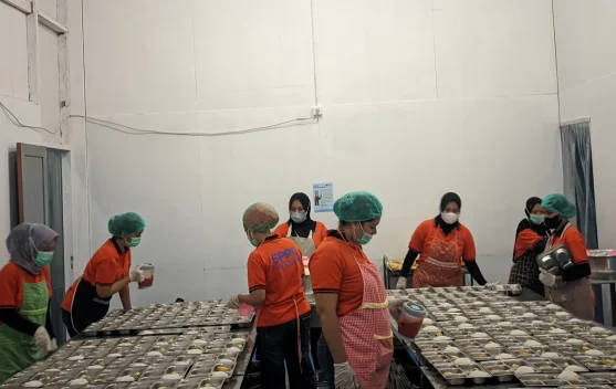 Antisipasi Kelangkaan, SPPG Bukit Arung Datangkan Pasokan Pangan Secara Mandiri