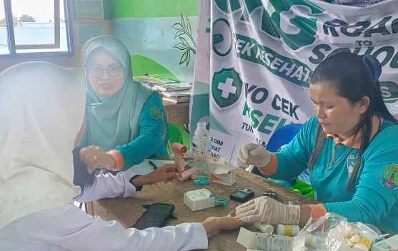 Puskesmas Nunukan Periksa Gizi dan Kolesterol Guru