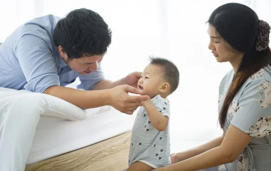 Pola Asuh yang Tepat Jadi Fondasi Tumbuh Kembang Optimal Bayi dan Balita