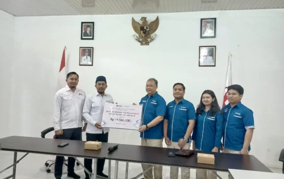 PT. Pelni Nunukan Memberikan Bantuan CSR kepada Palang Merah Indonesia Nunukan