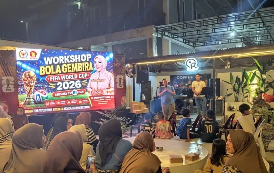 Nobar Piala Dunia Komisi VII DPR RI, Momen Bangun Kedekatan Warga dan Wakil Rakyat