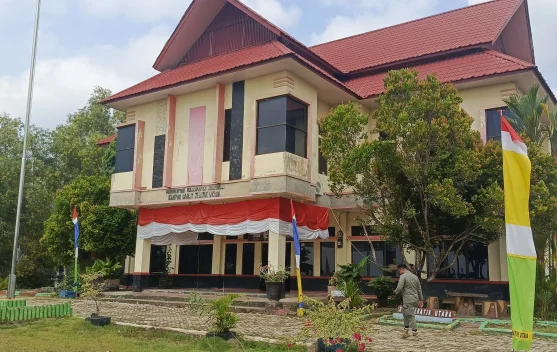 Akses Kantor Camat Sebatik Utara Masih lewat Malaysia