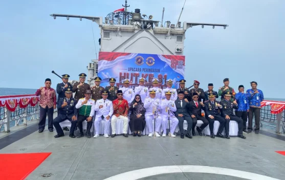 DPRD Nunukan Ikuti Upacara HUT ke-81 RI di Perairan Ambalat Indonesia - Malaysia