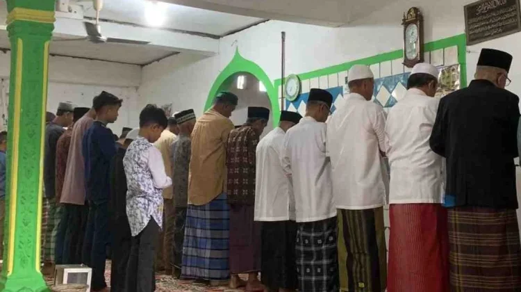 Naqsabandiyah Padang Tetapkan 1 Ramadan Lebih Awal