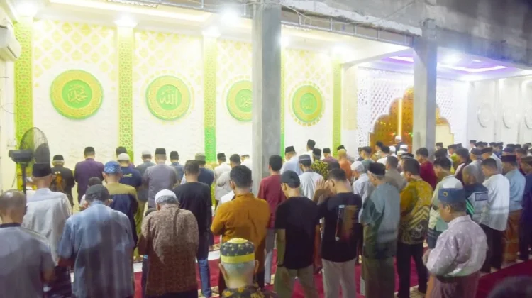 Tim Sembilan Safari Ramadan Pemprov Sumbar Sambangi Masjid Raya Pariaman