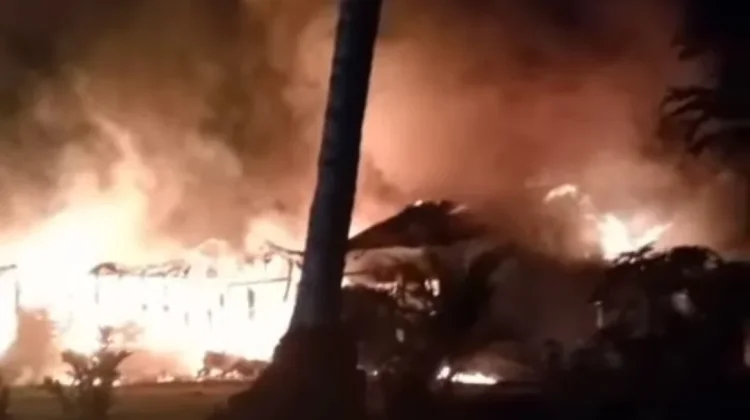 Satu Rumah Permanen di Jorong Lintang Selatan Pasbar Habis Terbakar