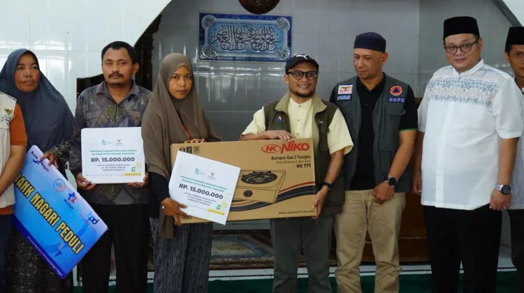 Korban Kebakaran Padang Panjang Kembali Terima Bantuan