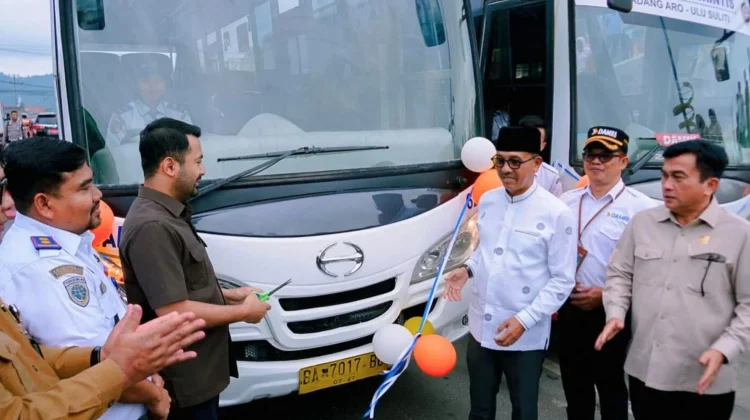 Pemkab Solsel Berencana Buka Kembali Jalur Damri Padang Aro - Dharmasraya