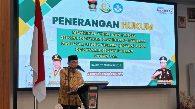 Kepala Sekolah di Padang Diberi Penyuluhan Kepastian Hukum