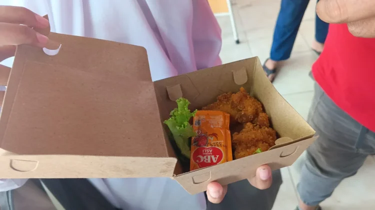 Menu Basah MBG Selama Ramadan Diimbau Dikonsumsi di Hari Penjemputan