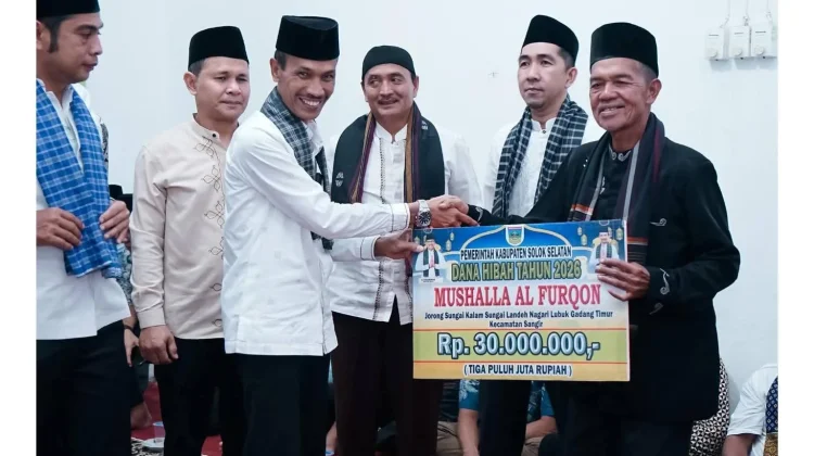 Tim Safari Ramadan Solsel Puji Masakan Ibu-ibu Sungai Landeh
