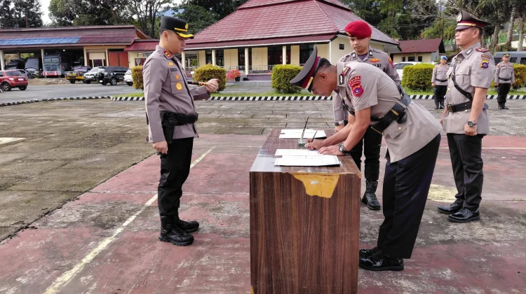 Jabatan Kasat Lantas dan Binmas Polres Solok Selatan Diserahterimakan
