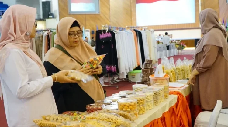 Unand Gelar Bazar Ramadan, Bangkitkan UMKM Pascabencana