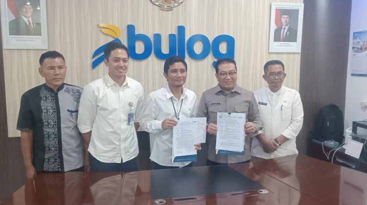 Pemkab Dharmasraya Hibahkan Lahan untuk Pembangunan Gudang Bulog