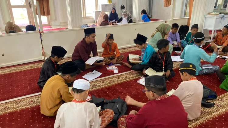 Pesantren Ramadan Masjid Al Kautsar Perkuat Tahfiz dan Edukasi Digital