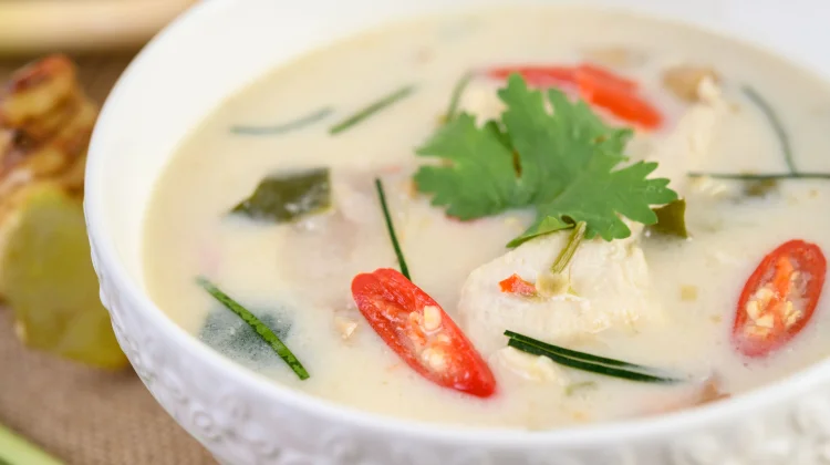 Menjelajahi Ragam Takjil Khas Malaysia yang Menghiasi Meja Berbuka Puasa