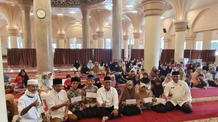 Sebanyak 133 Anak Yatim Terima Santunan dari Pemkab Pasbar