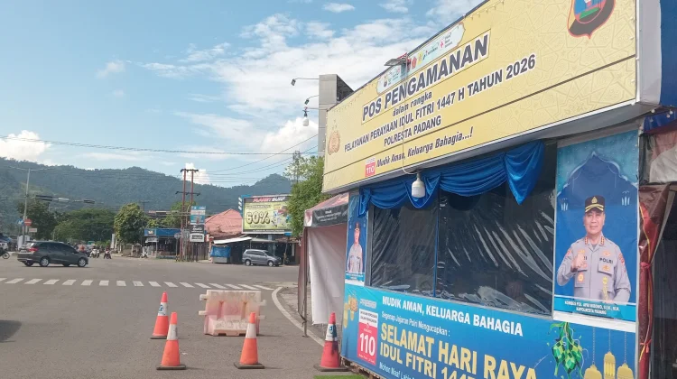 Arus Lalu Lintas Simpang Lubuk Begalung H-6 Lebaran Terpantau Lancar