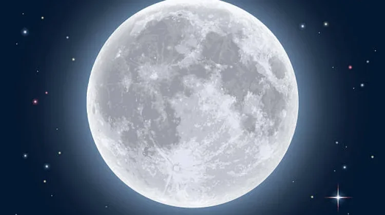 Bulan, Penjaga Sunyi yang Menjaga Keseimbangan Bumi