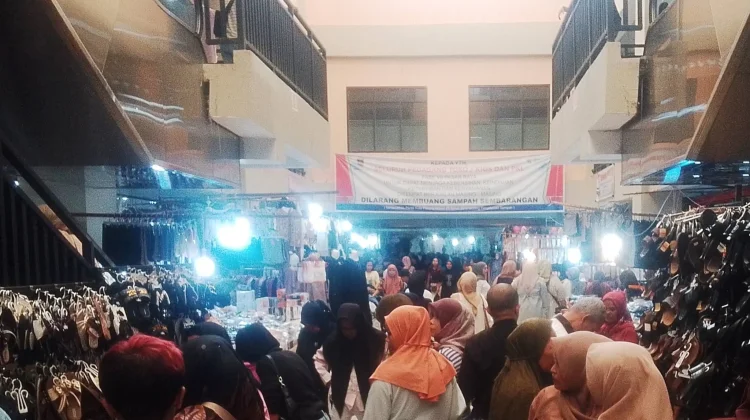 Pasar Raya Ramai Dikunjungi jelang Lebaran
